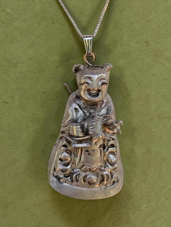 Antique Jewelry - Antique Sterling Japanese Immortal Pendant necklace